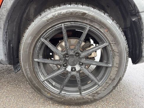 Used 2015 Toyota RAV4 Limited image 20