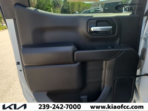 Used 2024 Chevrolet Silverado 1500 Custom Trail Boss AWD/4WD image 14