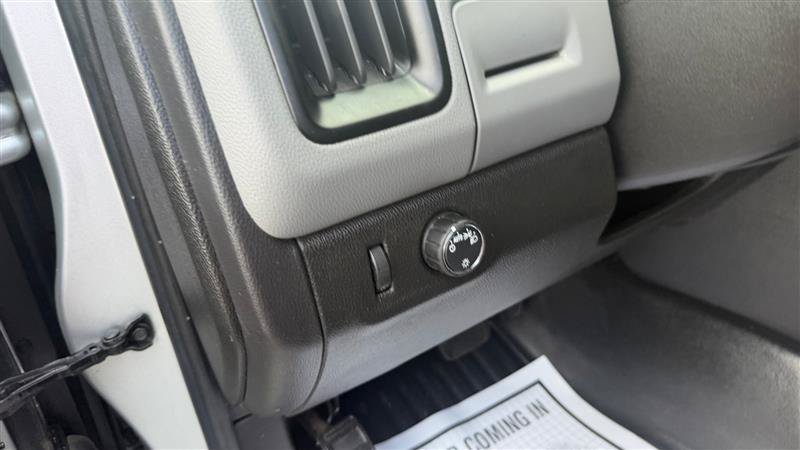 Used 2020 Chevrolet Colorado W/T RWD image 16