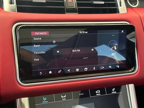 Used 2021 Land Rover Range Rover Sport HSE Dynamic image 21