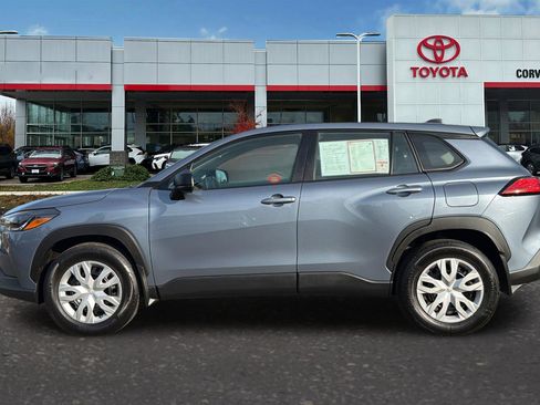 Certified 2025 Toyota Corolla Cross L image 7