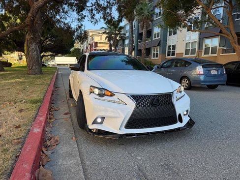 Used 2015 Lexus IS 250 w/ F-Sport Package RWD image 15