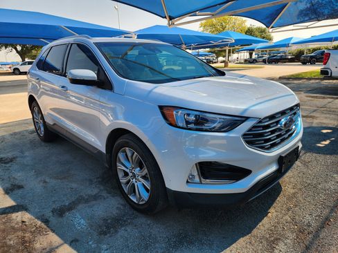 Used 2019 Ford Edge Titanium FWD image 1