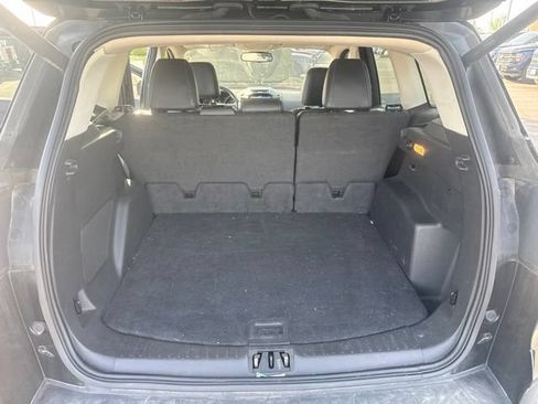 Used 2017 Ford Escape Titanium AWD/4WD image 25