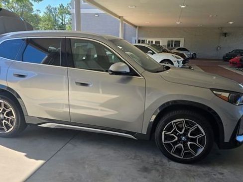 Used 2023 BMW X1 xDrive28i w/ Premium Package image 6