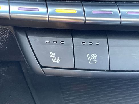 Certified 2023 Cadillac CT4 Sport w/ Technology Package image 21