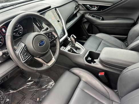 Used 2023 Subaru Outback Limited image 12