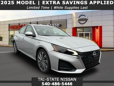 New 2025 Nissan Altima 2.5 SL image 1