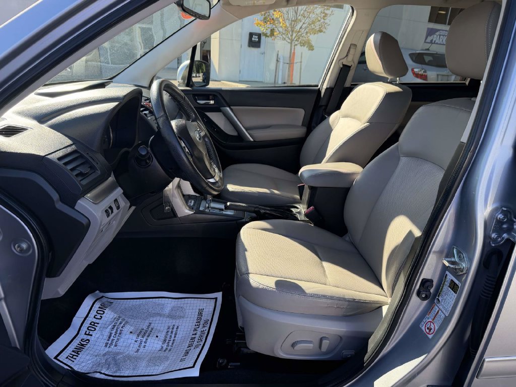 Used 2014 Subaru Forester 2.5i Limited AWD/4WD image 18