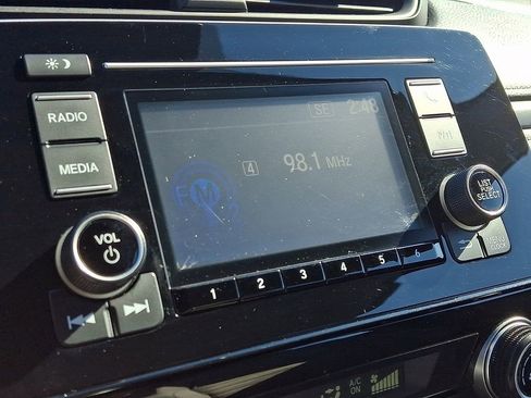 Used 2020 Honda CR-V LX image 17