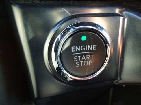 Used 2023 Ford F150 Lariat w/ Equipment Group 502A High image 23