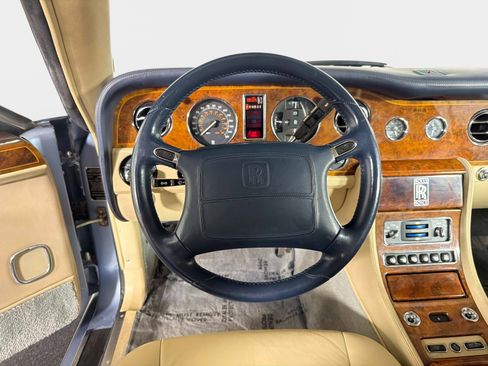 Used 2000 Rolls-Royce Corniche RWD image 32