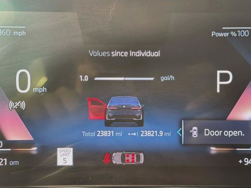 Used 2024 BMW 530i w/ Premium Package RWD image 11