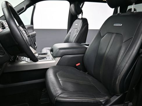 Used 2015 Ford F150 Platinum w/ Equipment Group 701A Luxury image 10