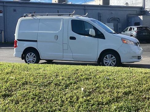 Used 2015 Nissan NV200 SV w/ Technology Package image 13