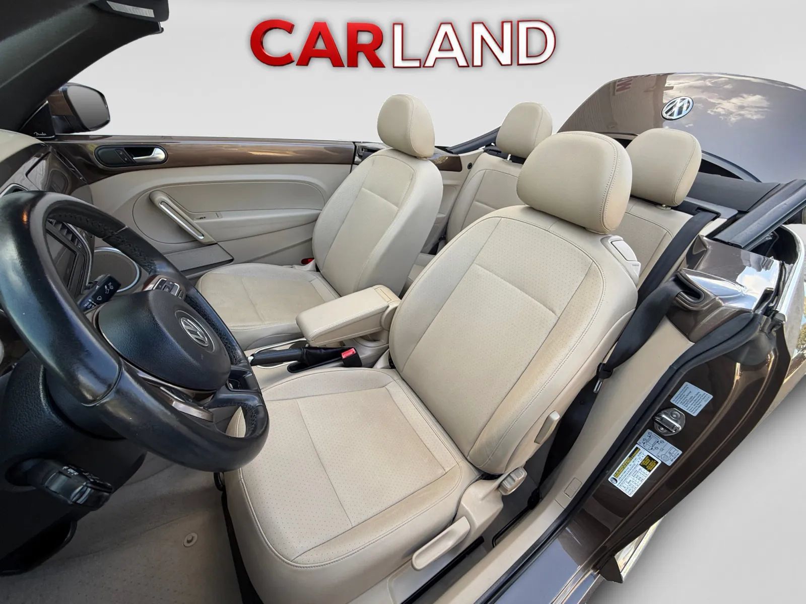 Used 2015 Volkswagen Beetle 1.8T FWD image 14