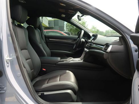 Used 2022 Honda Accord Sport image 24