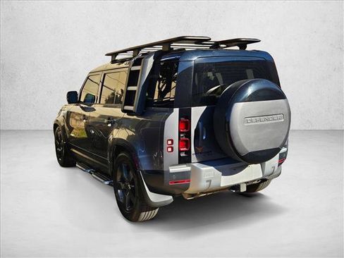 Used 2020 Land Rover Defender 110 SE image 10