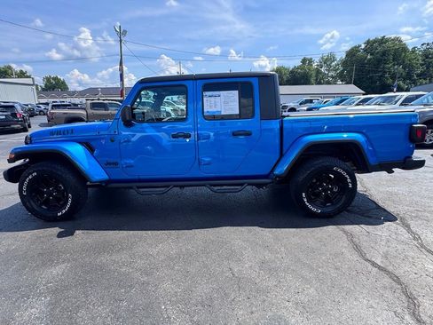 Used 2022 Jeep Gladiator Sport AWD/4WD image 8