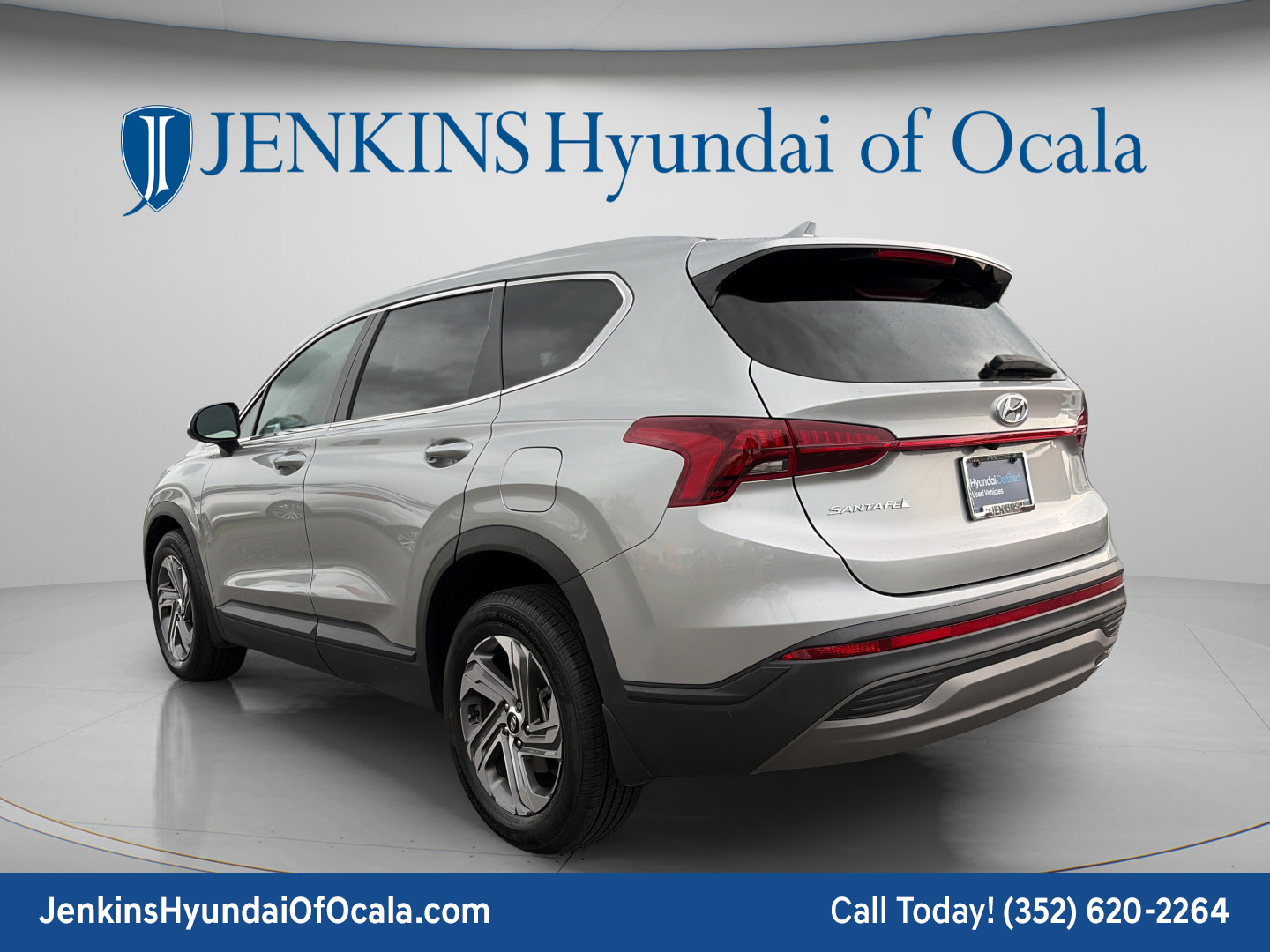 Certified 2023 Hyundai Santa Fe SE w/ Cargo Package FWD image 5