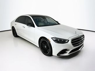 Used 2025 Mercedes-Benz S 580 4MATIC Sedan video 1