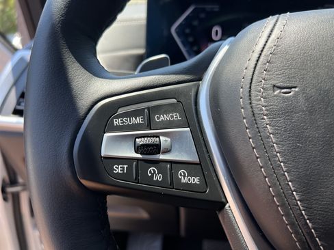 Used 2026 BMW X5 xDrive40i AWD/4WD image 19