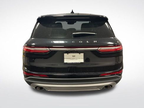 Used 2023 Lincoln Corsair FWD image 4