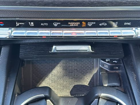 Used 2022 Mercedes-Benz GLE 350 4MATIC image 20