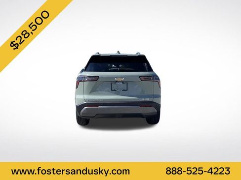 Used 2025 Chevrolet Equinox LT w/ Convenience Package II AWD/4WD image 4