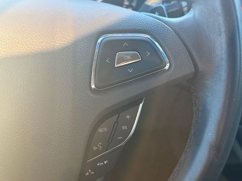 Used 2015 Lincoln MKZ w/ Equipment Group 101A Select image 18