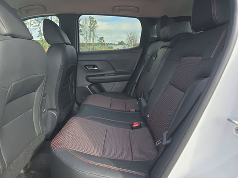 New 2026 Nissan Kicks SR image 17