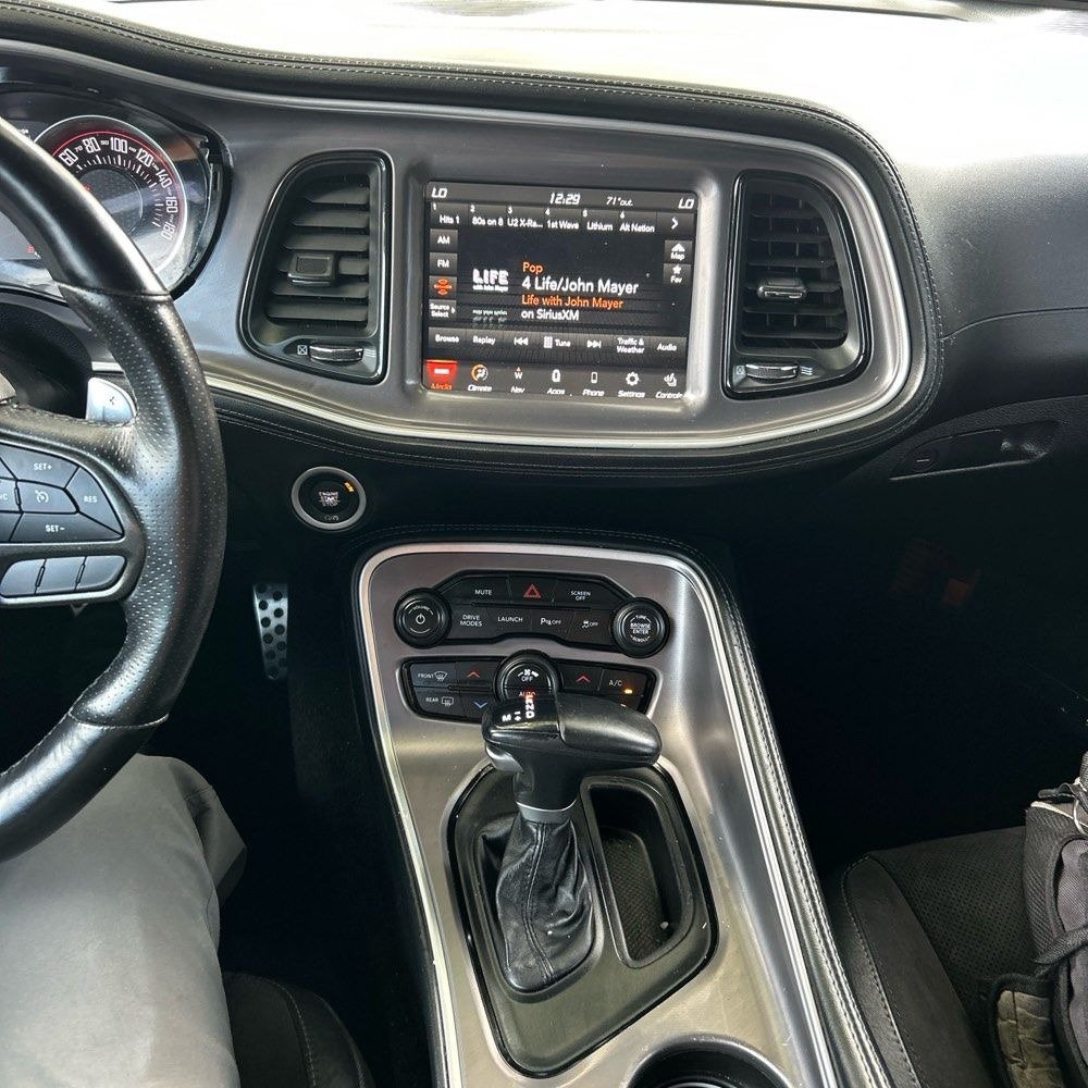 Used 2022 Dodge Challenger R/T Scat Pack RWD image 9