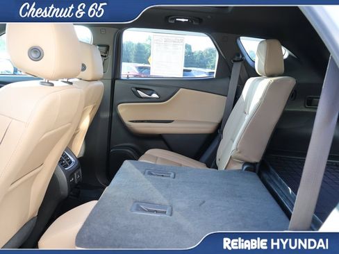 Used 2022 Chevrolet Blazer Premier w/ Enhanced Convenience Package AWD/4WD image 18