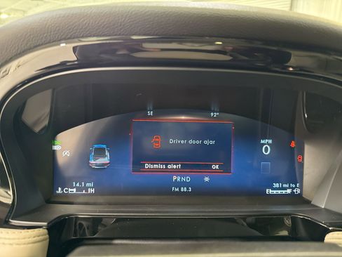 New 2026 Lincoln Corsair Reserve w/ Jet Appearance Package image 16