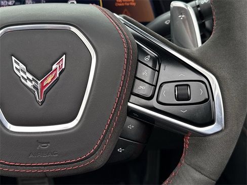 Used 2023 Chevrolet Corvette Stingray Premium Conv w/ Z51 Performance Package image 14
