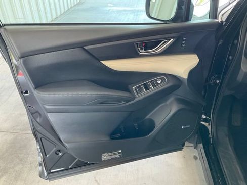 Used 2021 Subaru Ascent Limited w/ Technology Package AWD/4WD image 5