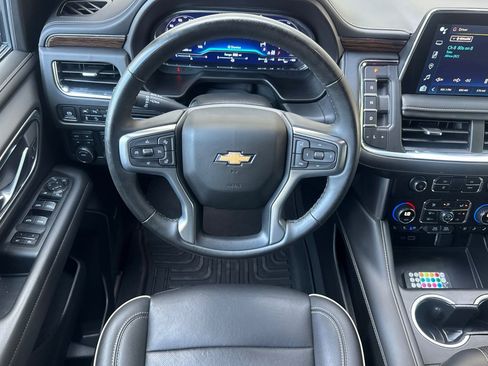 Used 2024 Chevrolet Suburban Premier AWD/4WD image 14