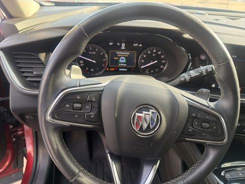 Used 2023 Buick Envision Essence image 9