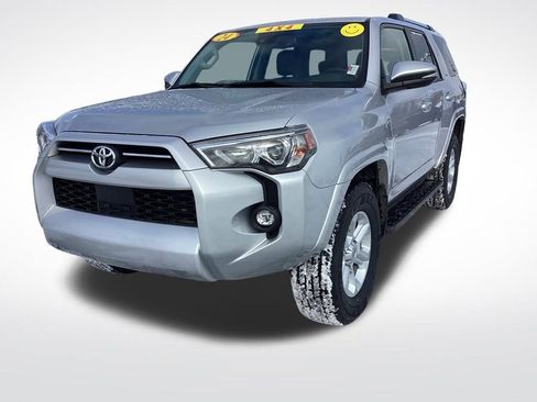 Used 2024 Toyota 4Runner SR5 Premium image 5
