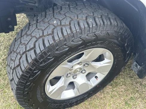 Used 2021 RAM 1500 Big Horn w/ Trailer Tow Group image 17