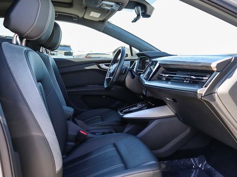 Used 2024 Audi Q4 e-tron Premium Plus image 23