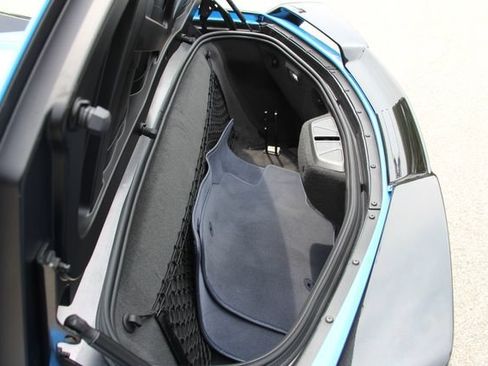 Used 2023 Chevrolet Corvette Stingray Premium Conv w/ Z51 Performance Package RWD image 37