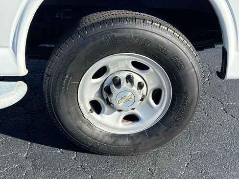 Certified 2023 Chevrolet Express 2500 w/ Driver Convenience Package image 29