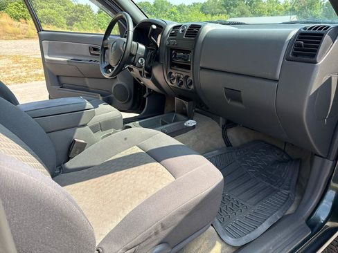 Used 2005 GMC Canyon SLE AWD/4WD image 24