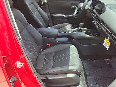 Used 2025 Honda HR-V EX-L image 16