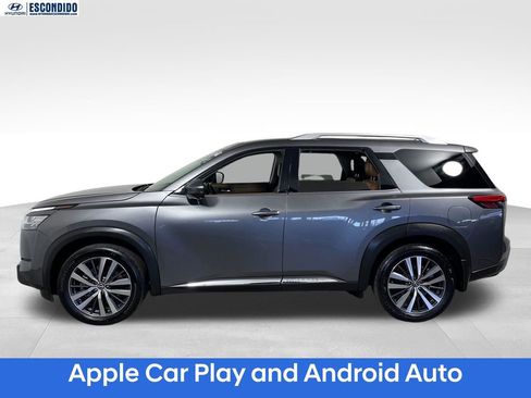 Used 2022 Nissan Pathfinder Platinum w/ Cargo Package AWD/4WD image 2