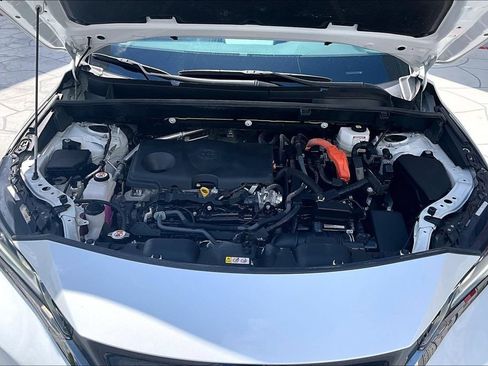 Certified 2023 Toyota Venza Nightshade AWD/4WD image 31