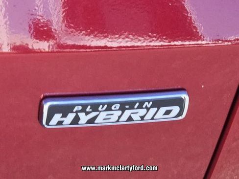 New 2026 Ford Escape SE w/ PHEV Premium Package FWD image 10
