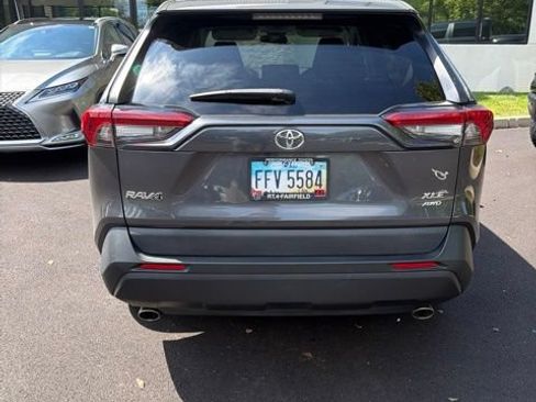 Used 2021 Toyota RAV4 XLE AWD/4WD image 8