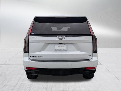 Used 2023 Cadillac Escalade Sport Platinum AWD/4WD image 5
